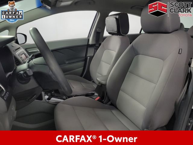 Used 2017 Kia Forte LX FWD image 14