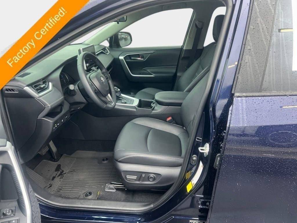 Certified 2025 Toyota RAV4 XLE Premium image 11