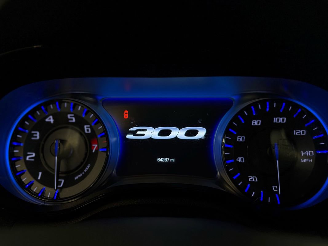 Used 2017 Chrysler 300 S image 18