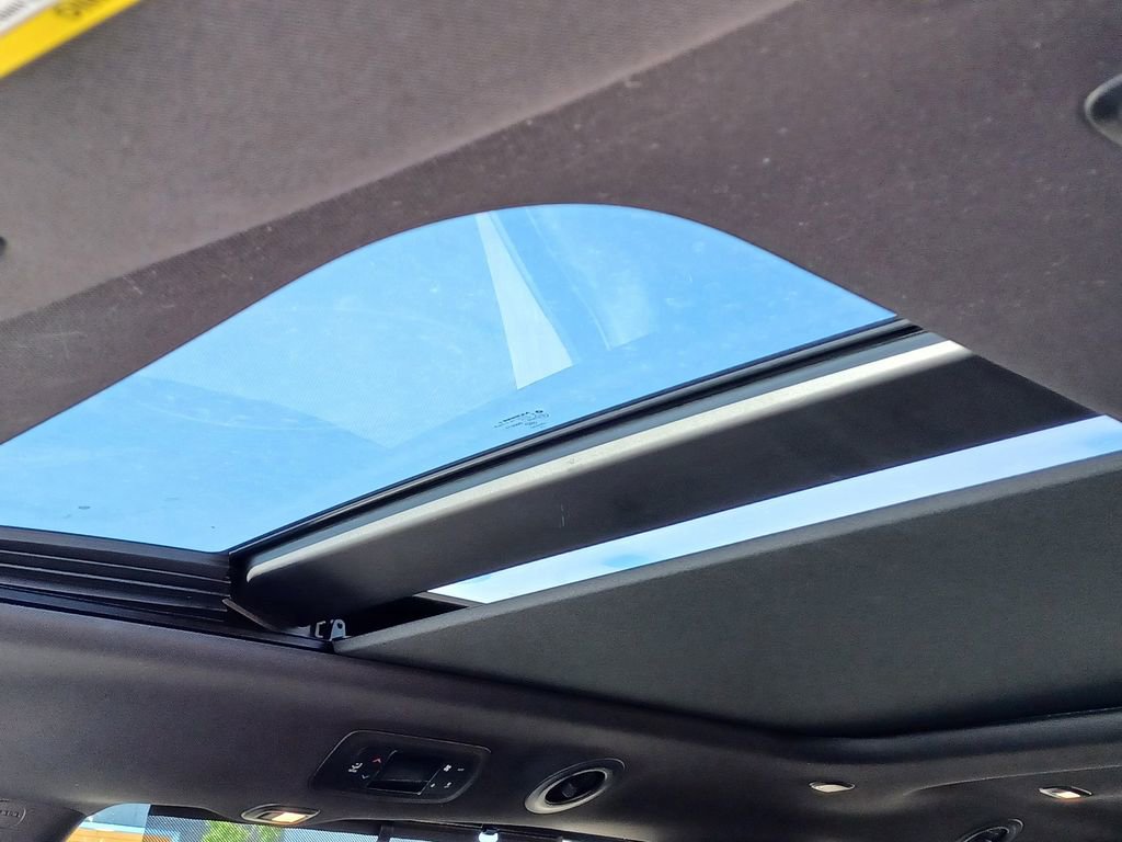 New 2027 Chrysler Pacifica Limited AWD/4WD image 27