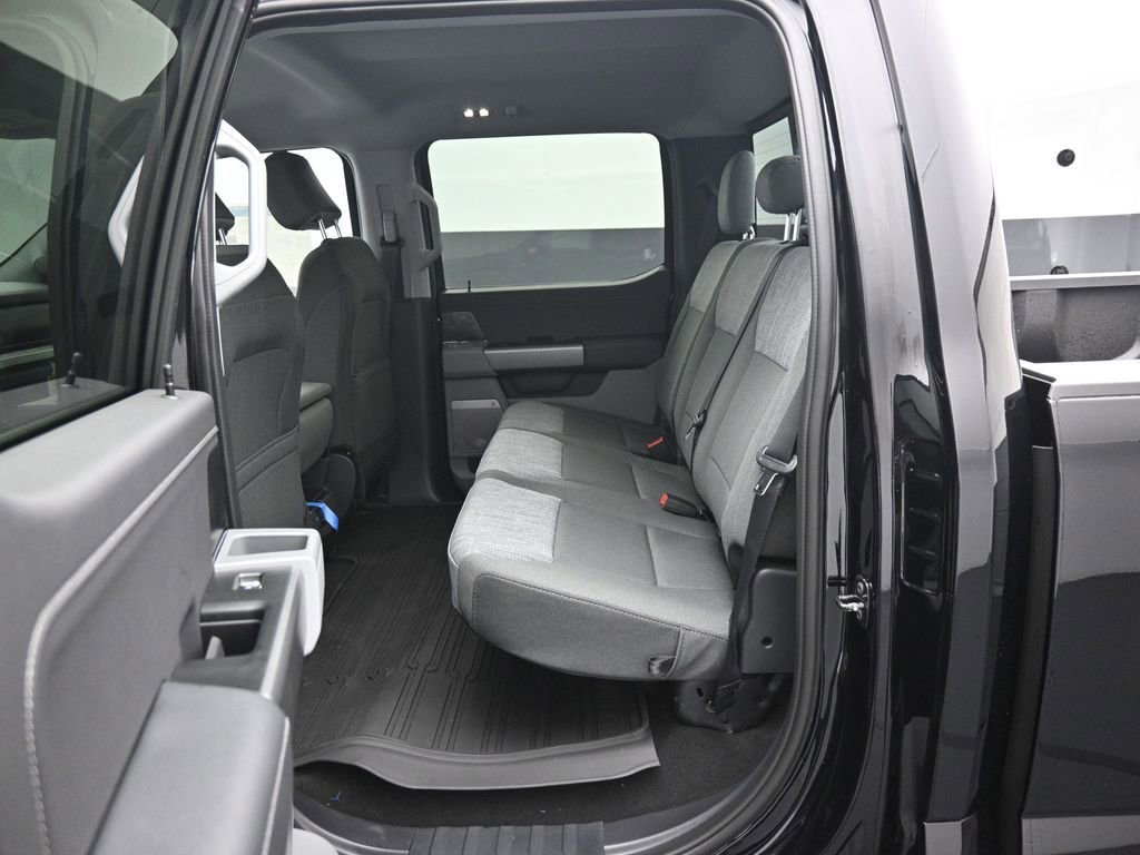 New 2026 Ford F350 XLT w/ XLT Premium Package image 19
