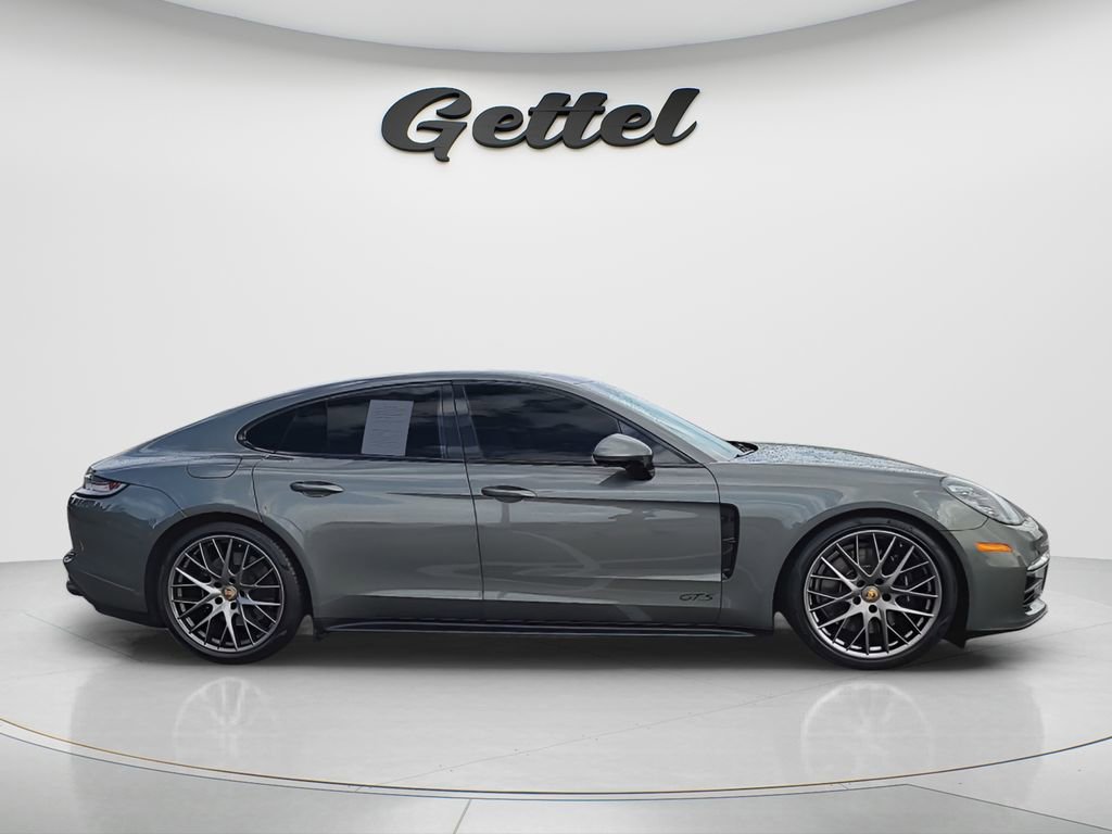 Used 2022 Porsche Panamera GTS image 13