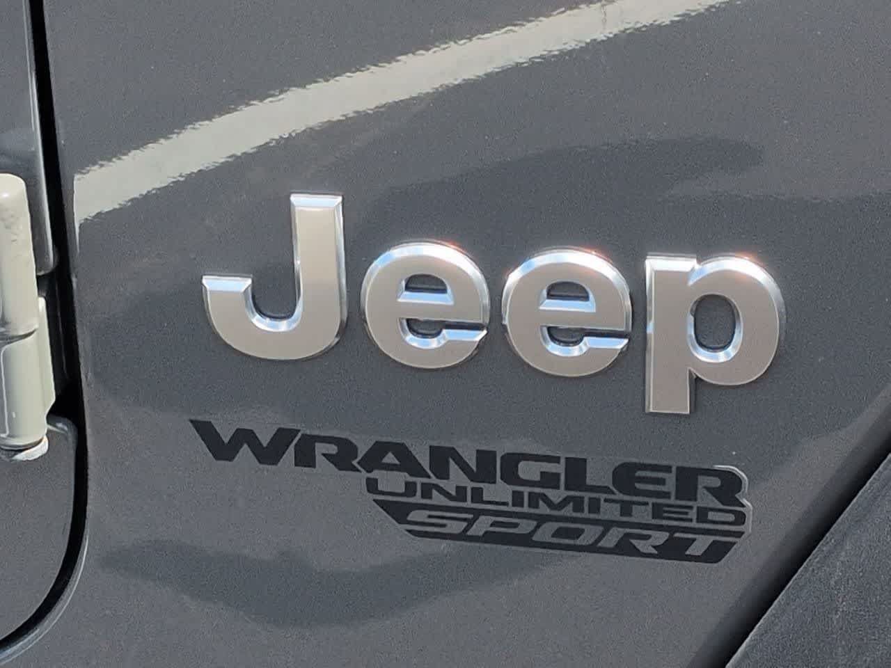 Used 2019 Jeep Wrangler Unlimited Sport AWD/4WD image 12