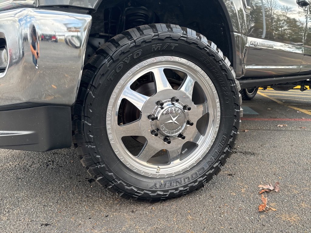 Used 2017 Ford F350 Lariat w/ Lariat Ultimate Package image 2