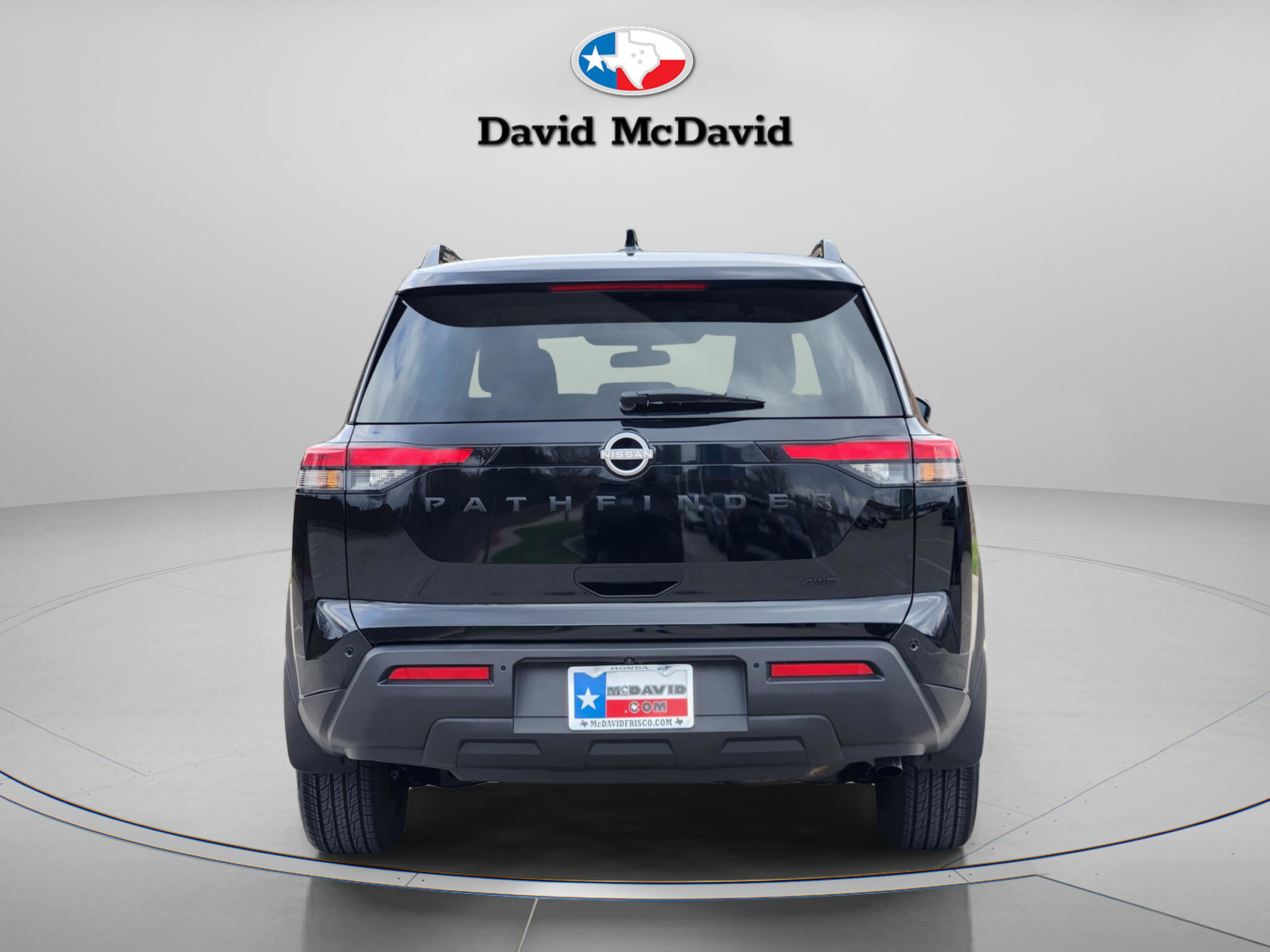 Used 2025 Nissan Pathfinder SV w/ Black Appearance Package image 5