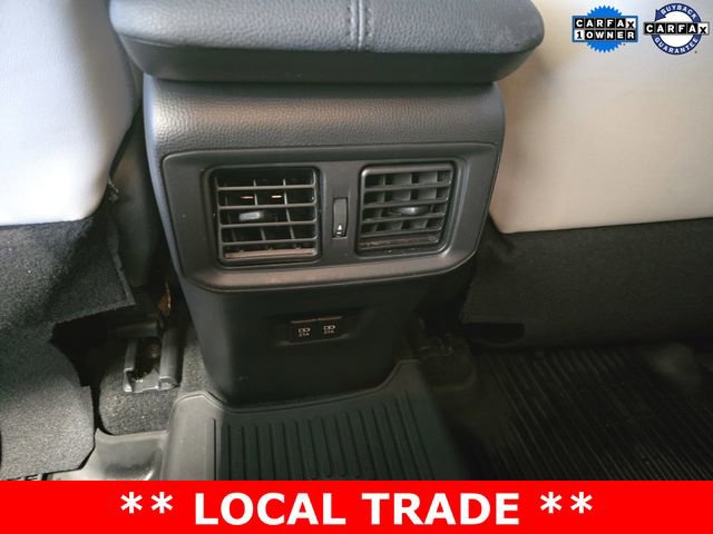 Used 2021 Toyota RAV4 XLE Premium image 16