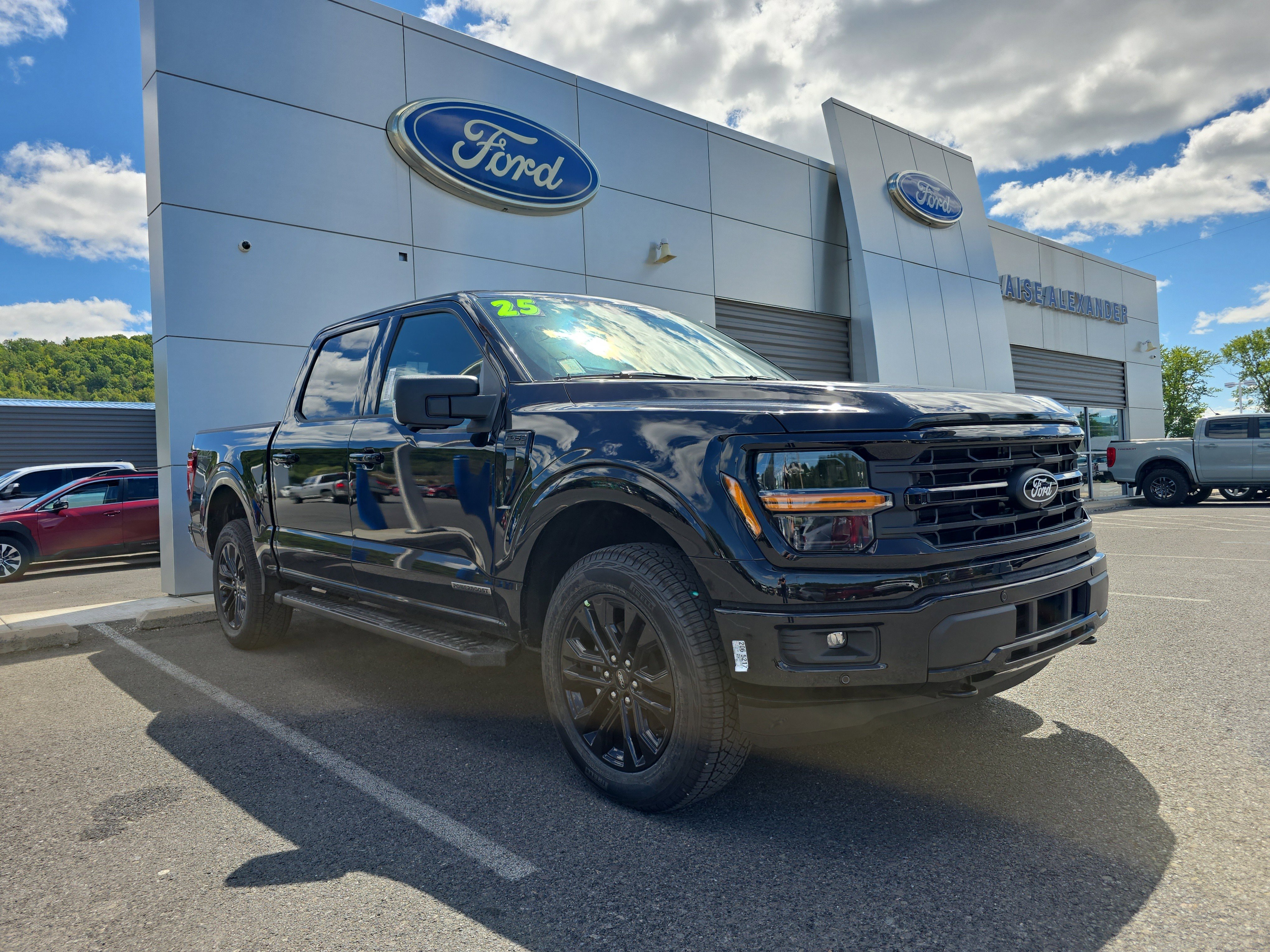 New 2025 Ford F150 XLT video 1