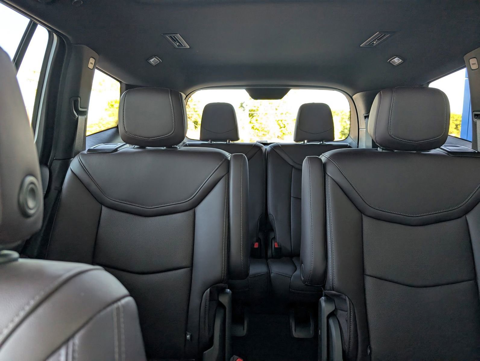 Used 2023 Cadillac XT6 Premium Luxury image 25