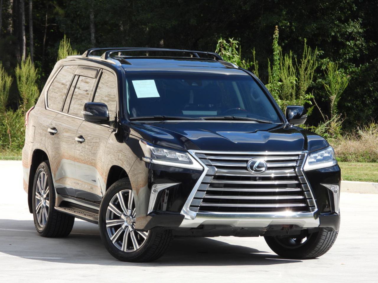 Used 2016 Lexus LX 570 4WD w/ 3rd Row & Luxury Pkg image 19