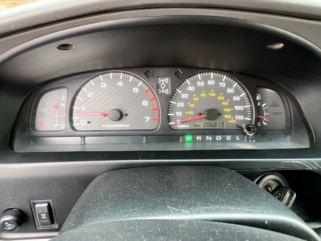 Used 2002 Toyota 4Runner SR5 image 11