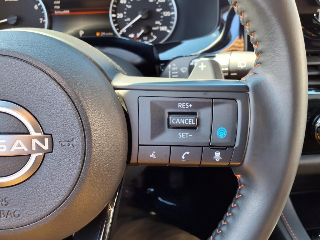 Used 2025 Nissan Pathfinder Rock Creek AWD/4WD image 15