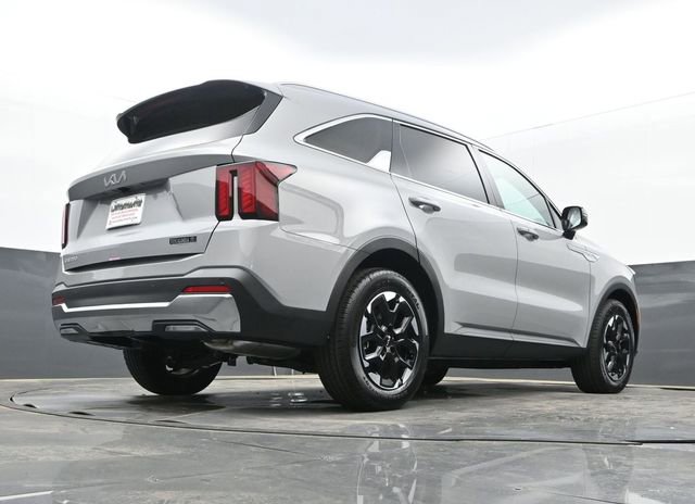 Used 2025 Kia Sorento S w/ Panoramic Sunroof Package FWD image 26