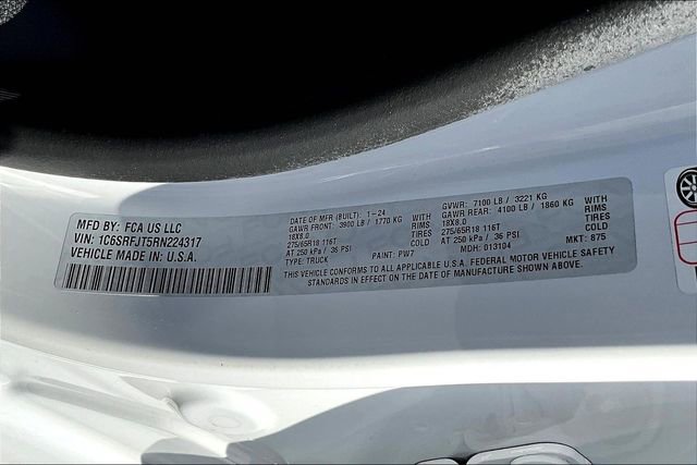 Used 2024 RAM 1500 Laramie image 31