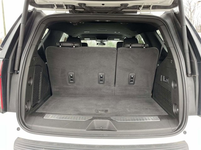 Used 2022 Chevrolet Tahoe RST w/ Luxury Package image 13