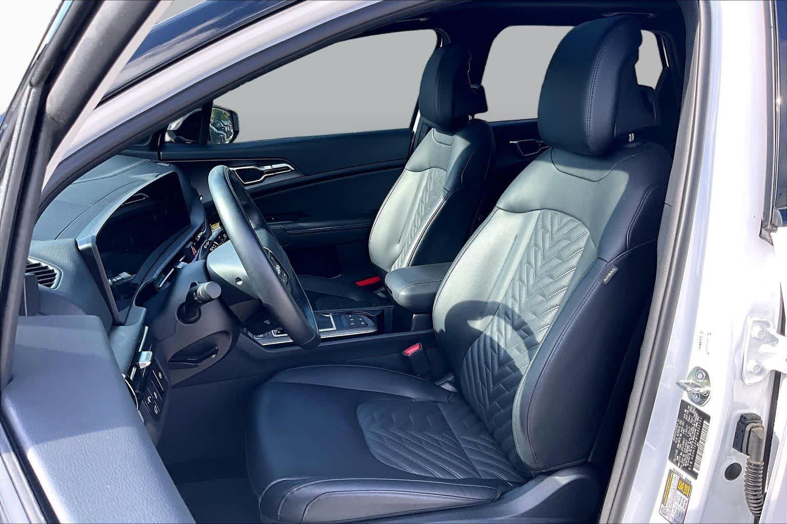 Certified 2026 Kia Sportage X-Pro Prestige AWD/4WD image 8