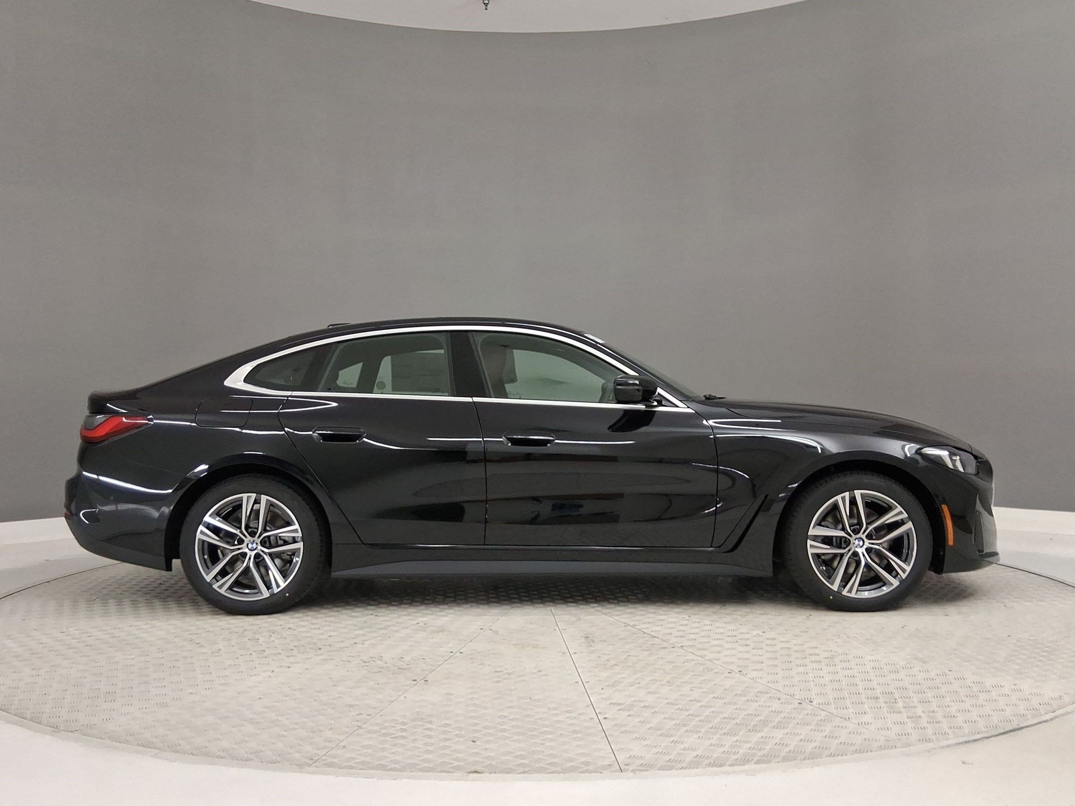 New 2026 BMW 430i w/ Premium Package RWD image 8