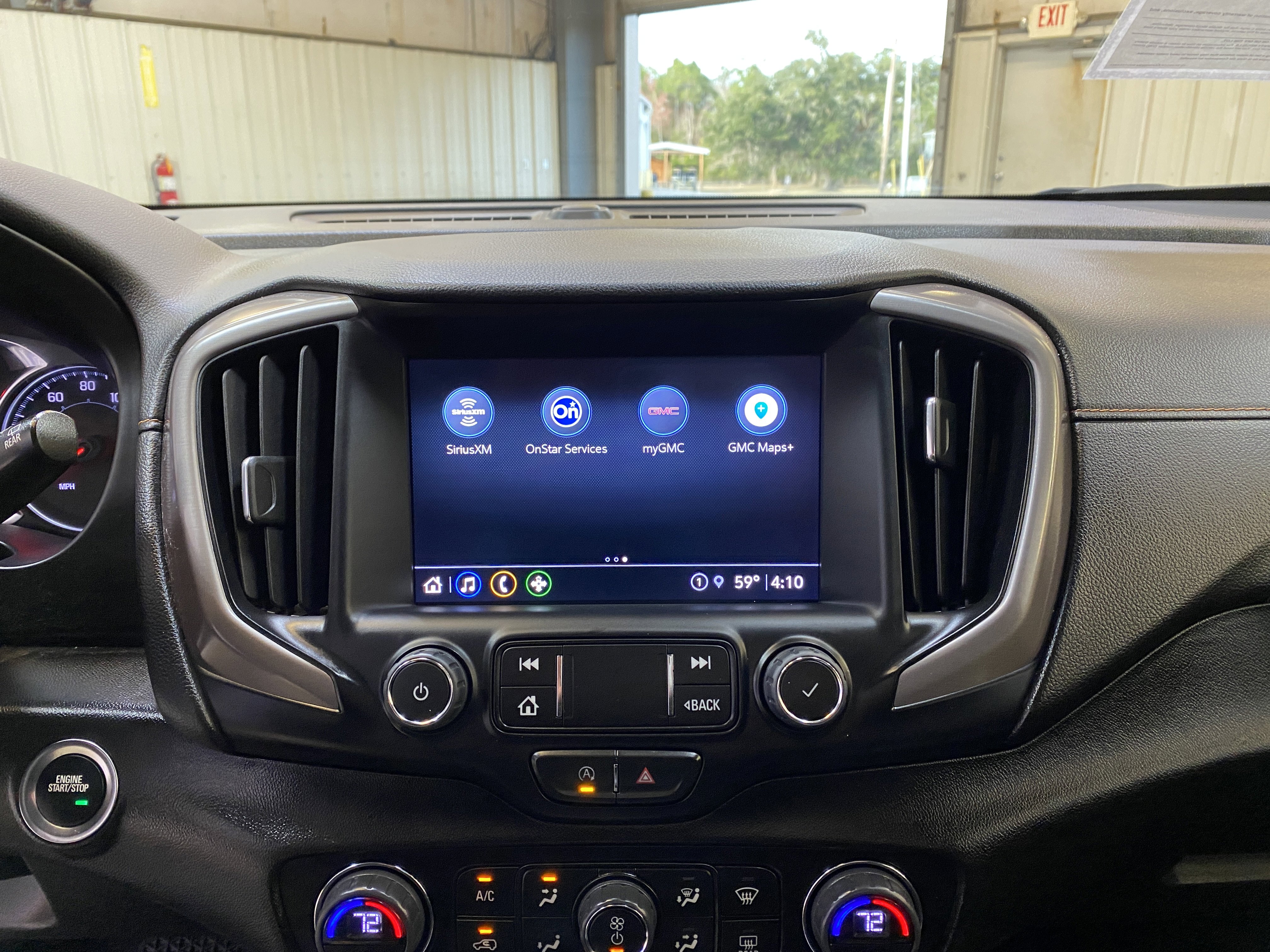 Used 2023 GMC Terrain AT4 image 39