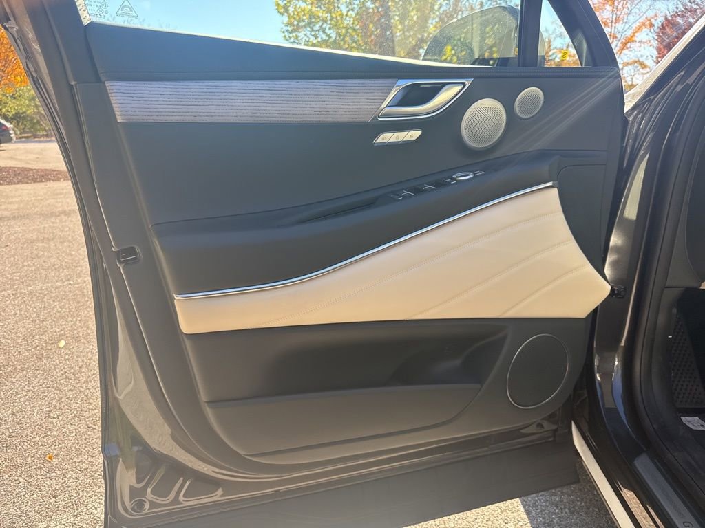 New 2026 Genesis GV80 2.5T Advanced image 12