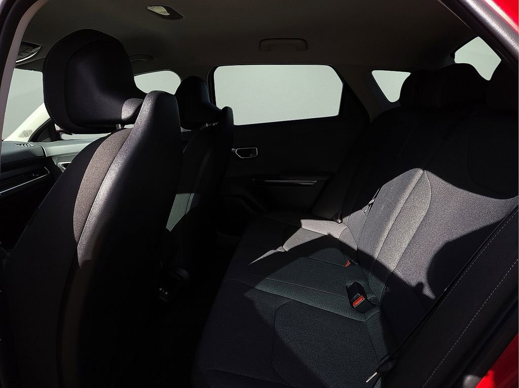 Used 2025 Kia K4 LXS image 19