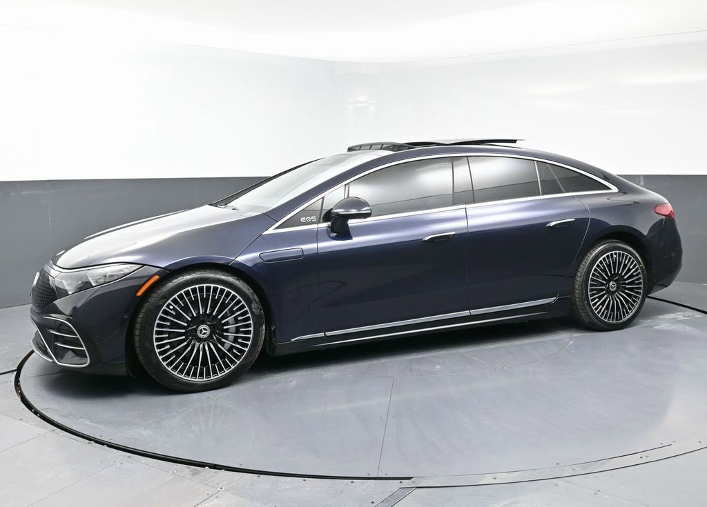 Used 2022 Mercedes-Benz EQS 450+ Sedan image 5