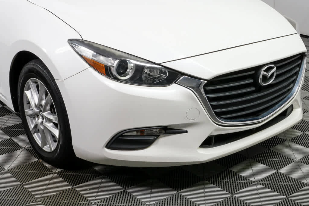 Used 2017 MAZDA MAZDA3 Sport w/ Preferred Equipment Package FWD image 33
