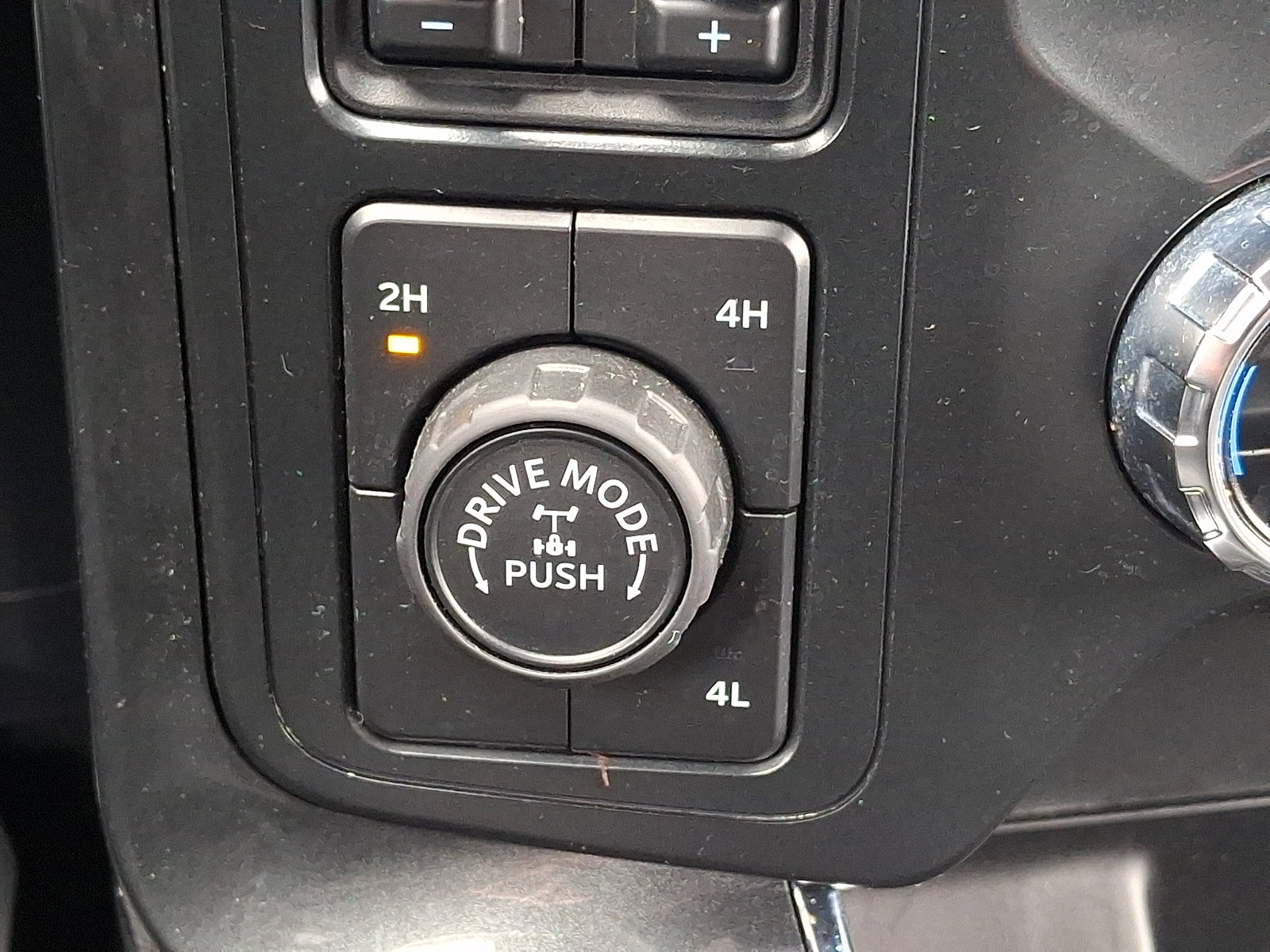 Used 2022 Ford F150 XLT w/ Equipment Group 302A High image 31