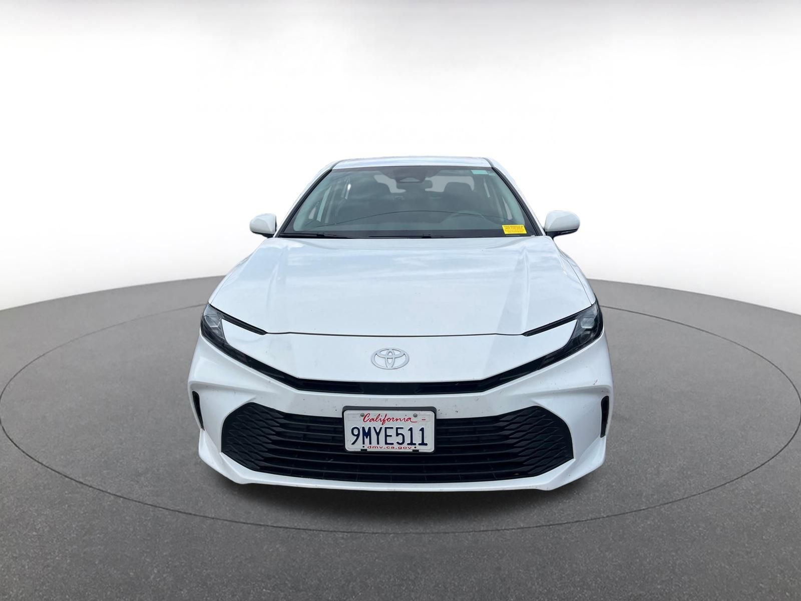 Used 2025 Toyota Camry LE image 7