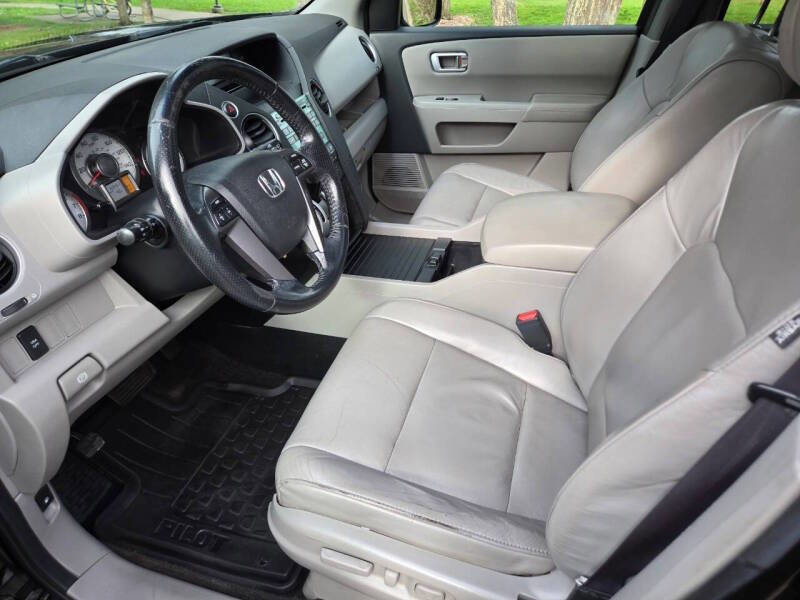 Used 2011 Honda Pilot EX-L image 2