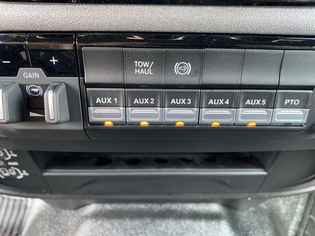 New 2026 RAM 3500 Tradesman image 17