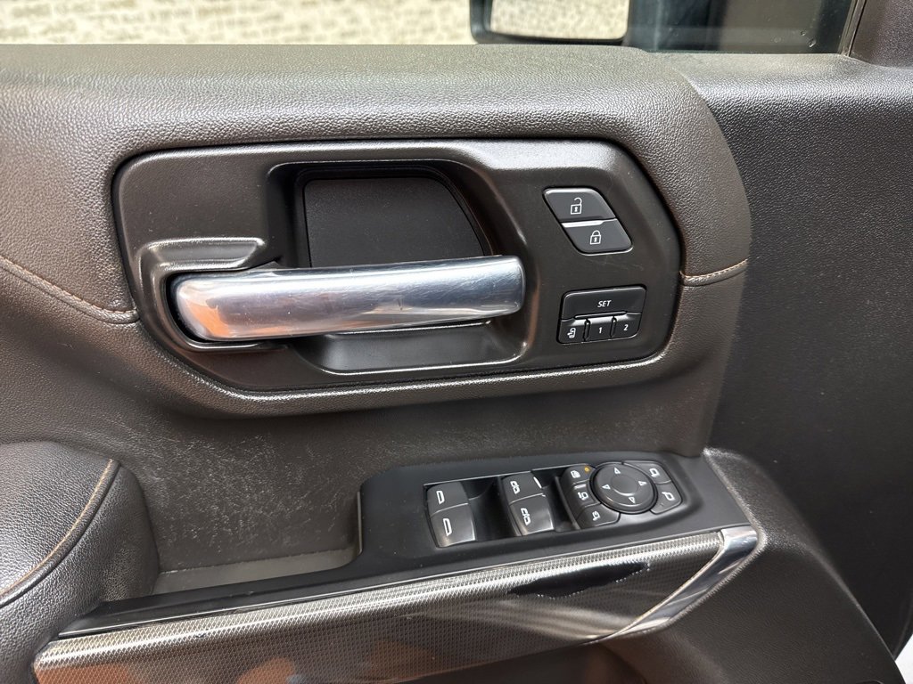Used 2023 GMC Sierra 2500 AT4 w/ AT4 Preferred Package image 23