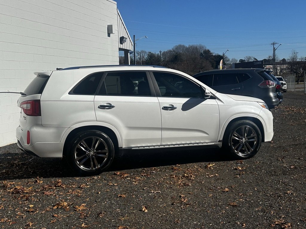 Used 2014 Kia Sorento SX w/ 3rd Row Package image 9