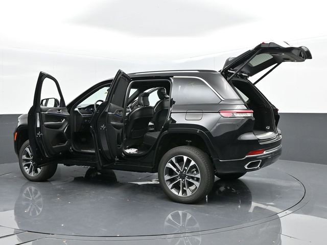 Used 2024 Jeep Grand Cherokee Overland w/ Advanced Protech Group III image 62