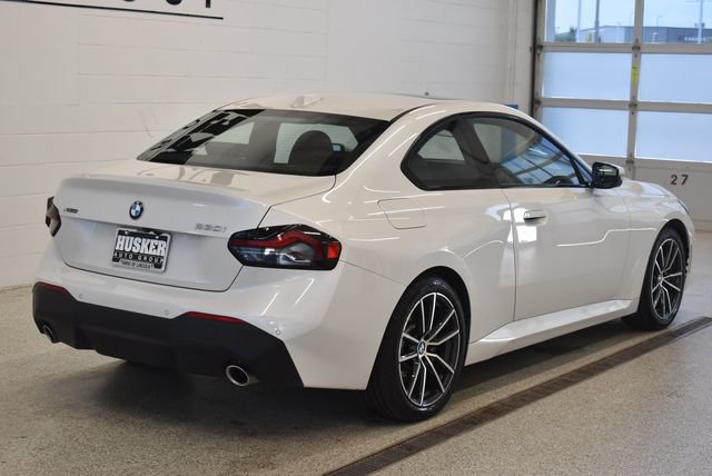 Used 2026 BMW 230i xDrive Coupe AWD/4WD image 4