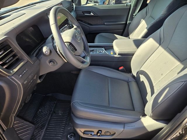 Used 2026 Lexus GX 550 w/ Accessory Package (2T) image 11