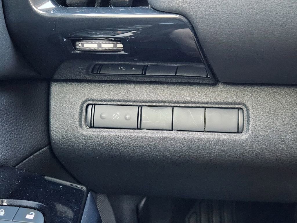 Used 2022 Nissan Pathfinder S w/ Cargo Package image 22