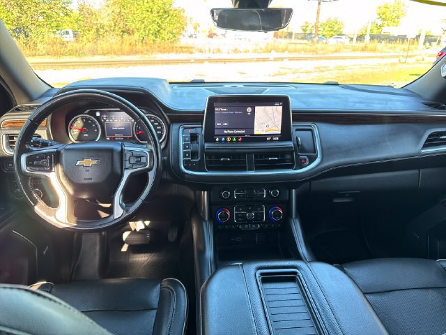 Used 2021 Chevrolet Tahoe Premier w/ Premium Package AWD/4WD image 12