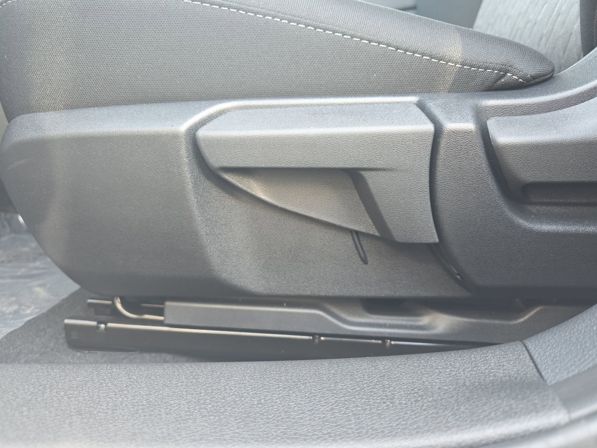 New 2026 Nissan Sentra SV w/ SV Convenience Package FWD image 28