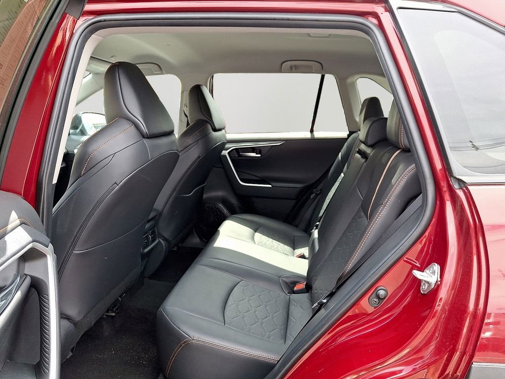 Used 2024 Toyota RAV4 Adventure image 8