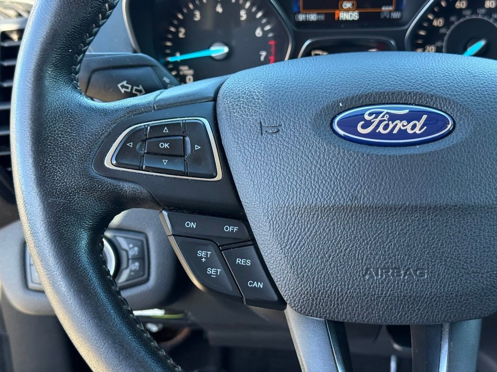 Used 2019 Ford Escape SEL image 15