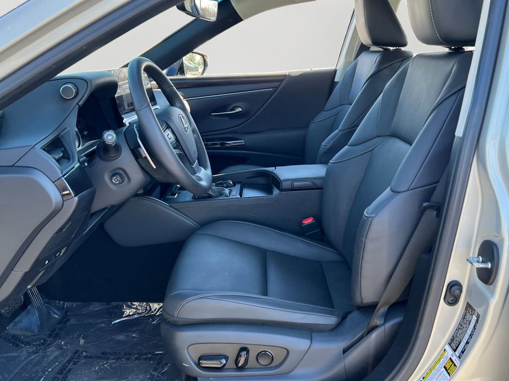 Certified 2023 Lexus ES 350 w/ Premium Package image 14