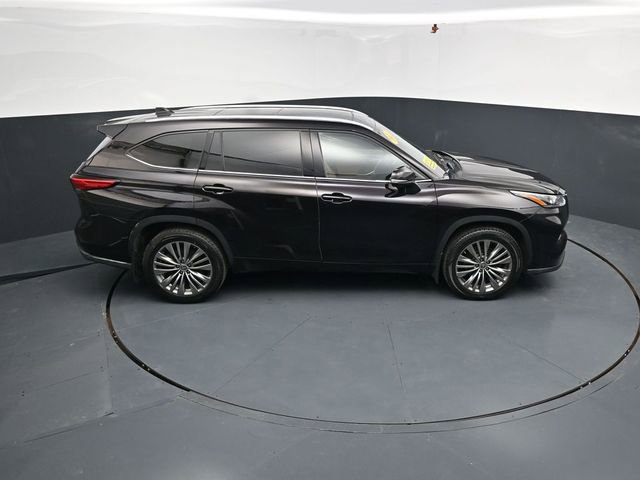 Used 2021 Toyota Highlander Platinum image 48