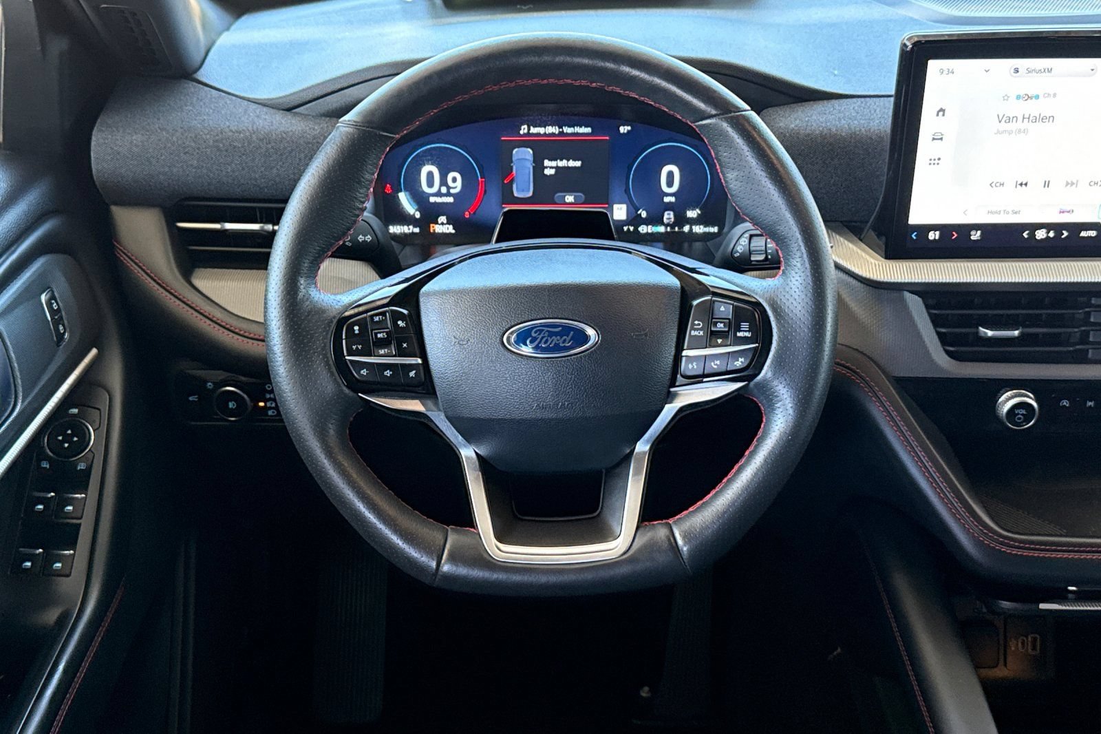 Used 2025 Ford Explorer ST-Line AWD/4WD image 22