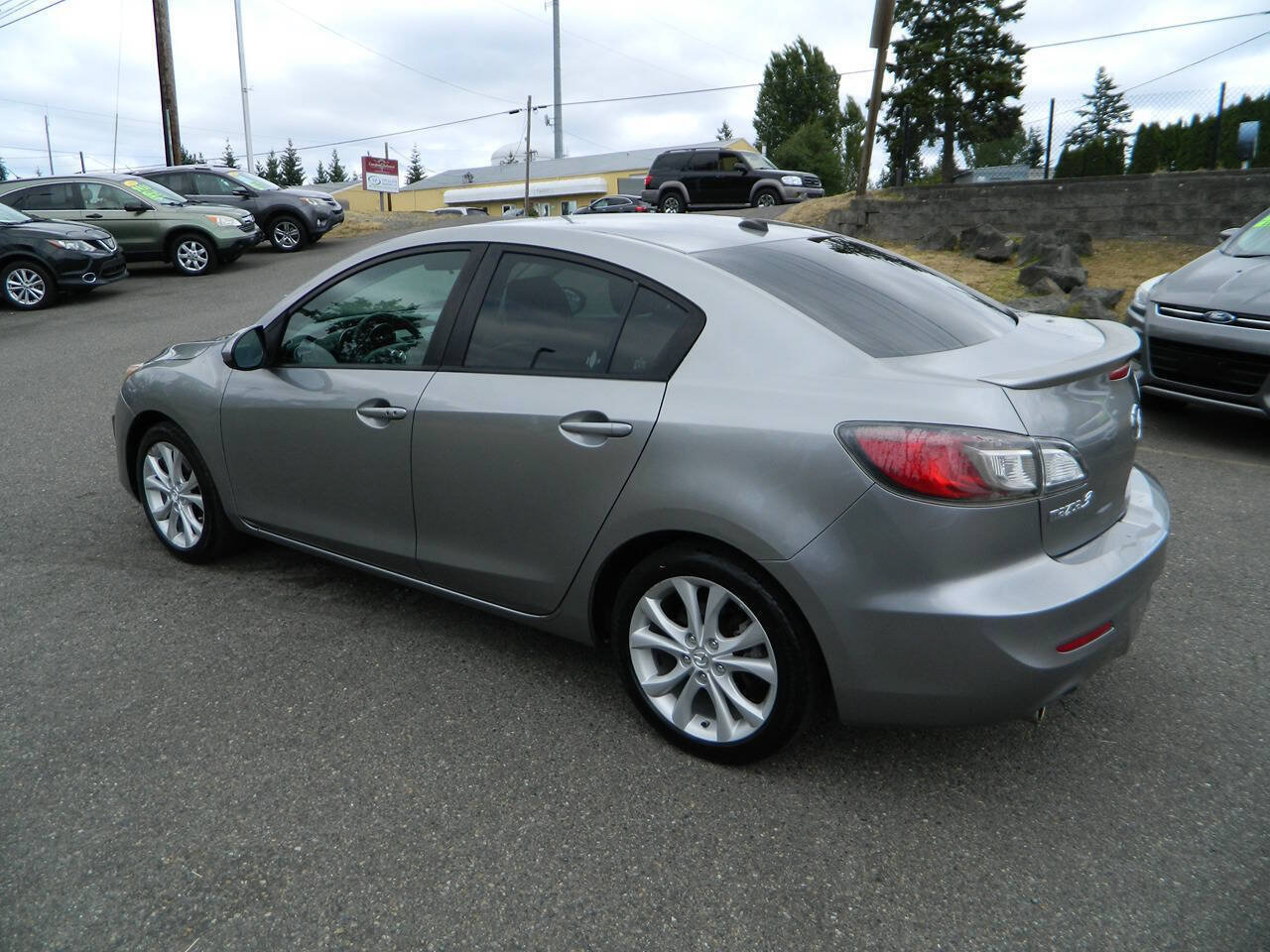 Used 2010 MAZDA MAZDA3 s Sport FWD image 6
