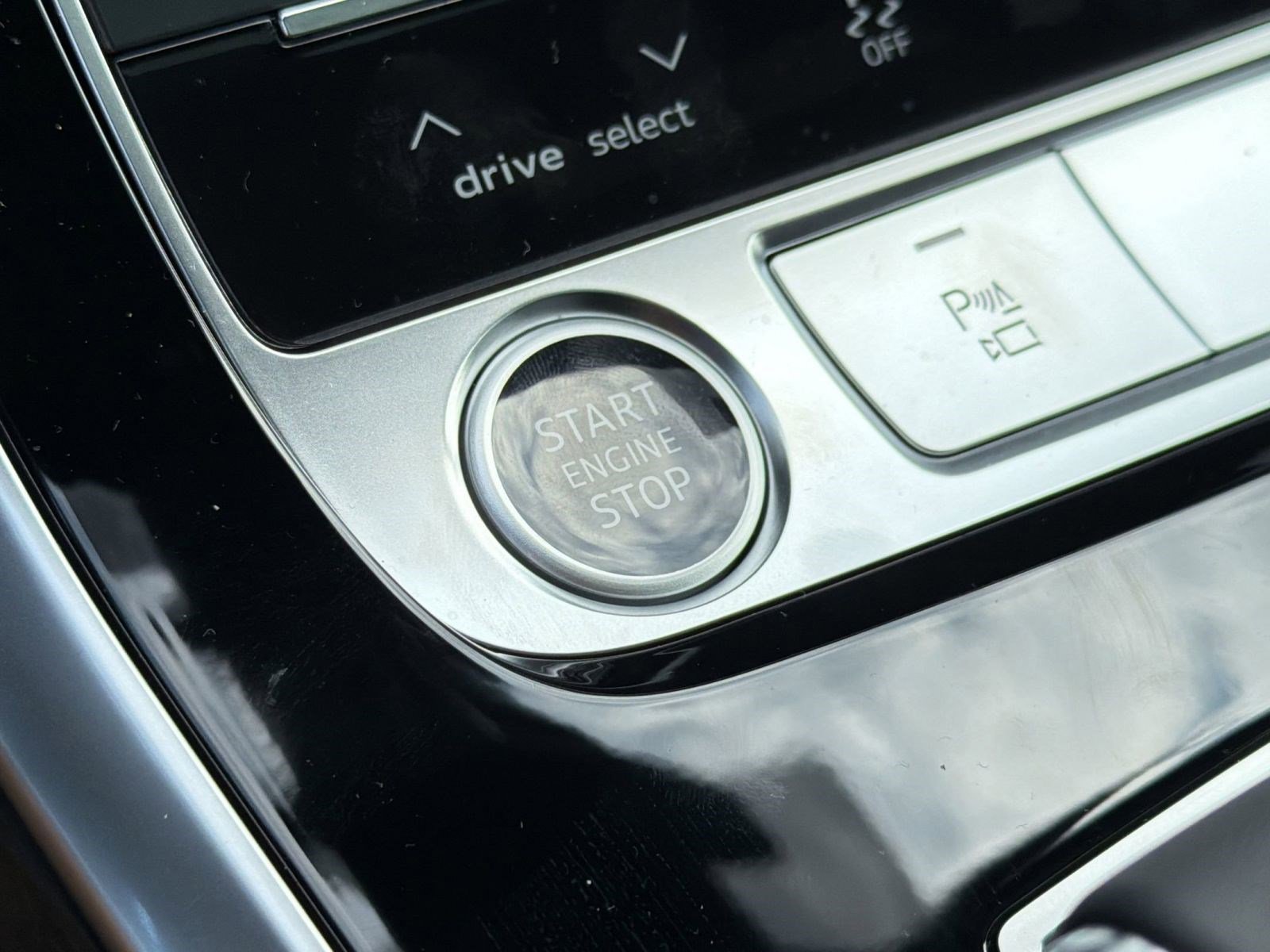 New 2026 Audi Q8 Premium Plus AWD/4WD image 18