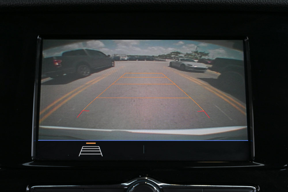 Used 2022 Buick Encore Preferred w/ Safety Package FWD image 28