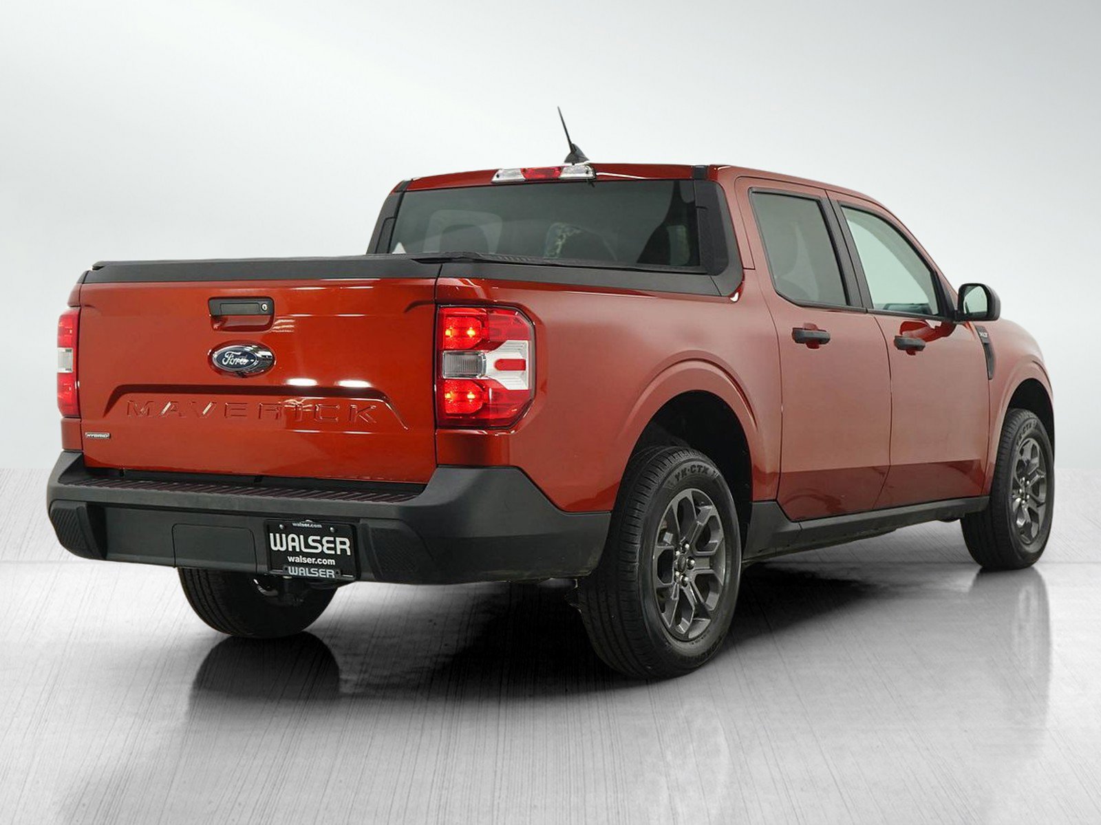 Used 2024 Ford Maverick XLT FWD image 5