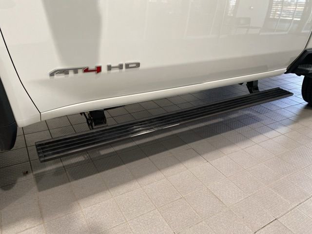 Used 2023 GMC Sierra 2500 AT4 w/ AT4 Premium Plus Package image 10