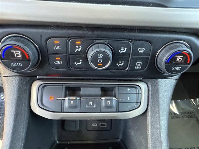 Used 2023 GMC Acadia Denali image 25