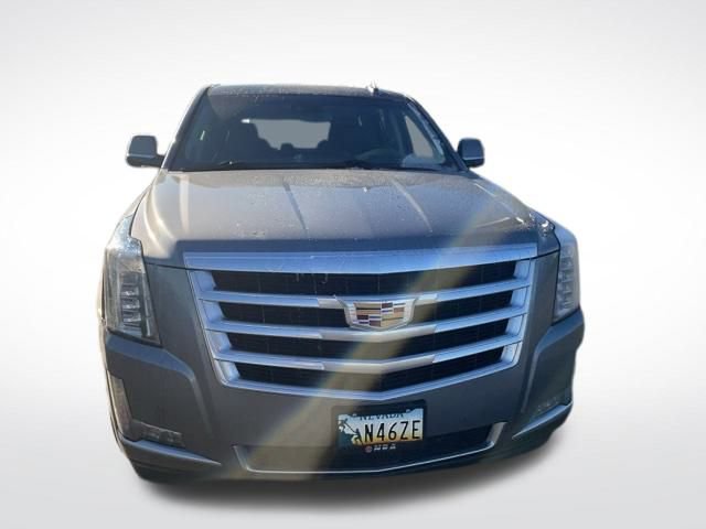 Used 2018 Cadillac Escalade Premium Luxury image 2