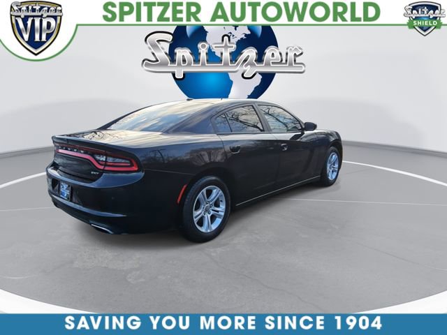 Used 2018 Dodge Charger SXT image 8
